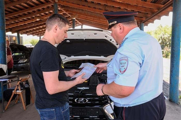 Инспекторы могут отказать автовладельцу в регистрации только из-за изменений в конструкции автомобиля.