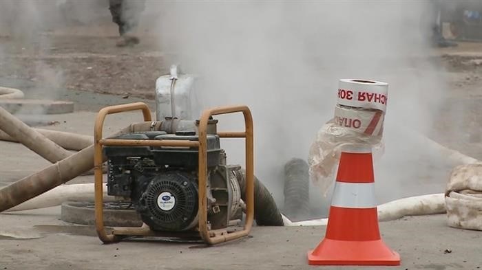 В Челябинске возбуждено уголовное дело по факту падения ребенка в яму с кипятком