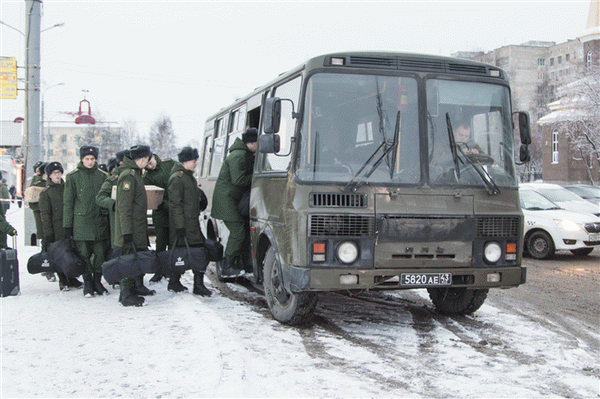 Вы также можете избежать военной службы в качестве члена парламента, если перед вами выборы.