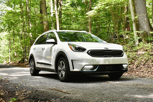 2018 Kia Niro PHEV EX Premium Review